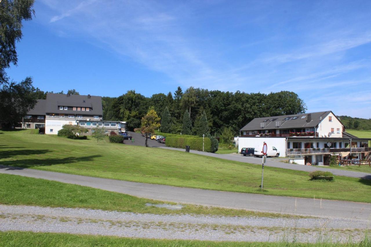 Haus Bergeshoeh Hochsauerland Эслоэ Экстерьер фото